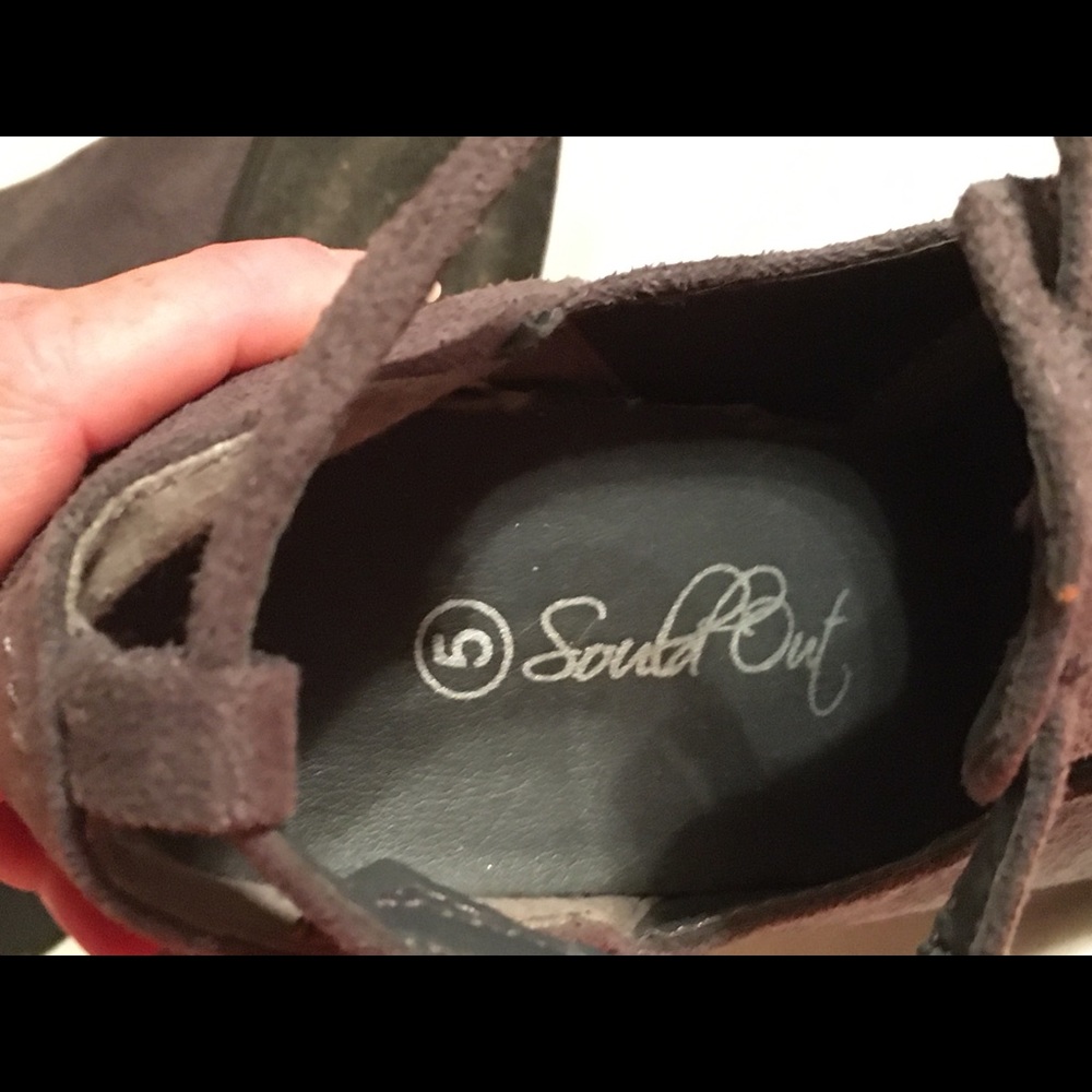 Never worn! 🔥 Women’s size 5 Sould Out Suede Boot - Picture 4 of 5